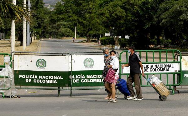 Crece la paranoia: Régimen impone toque de queda en municipios fronterizos