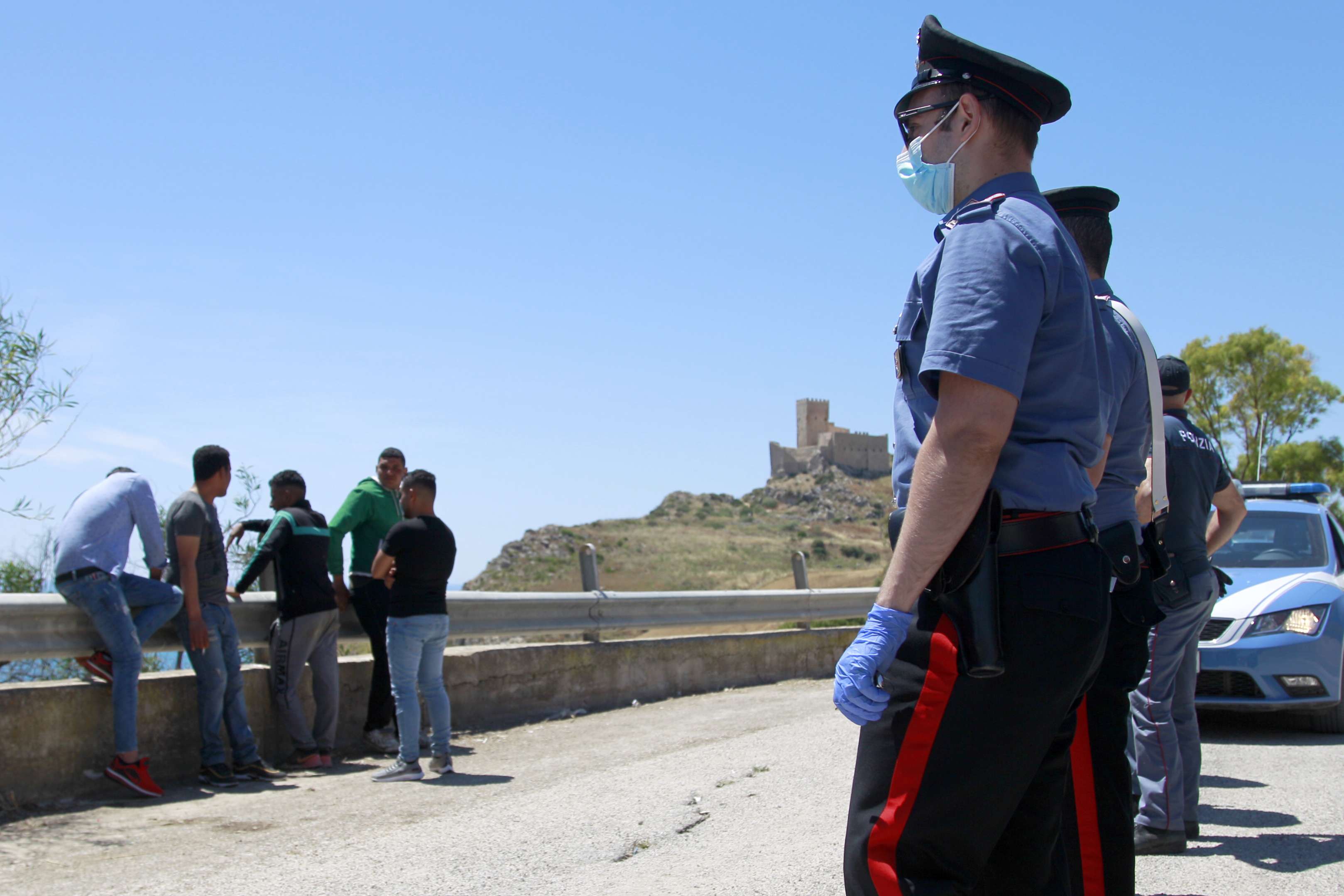 Italia reclutará a 60 mil voluntarios para controlar las aglomeraciones