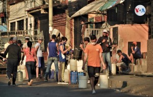 El drama de vivir sin agua en Venezuela