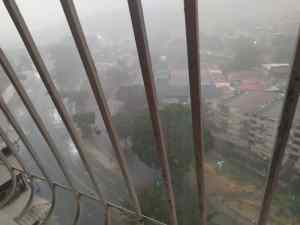 Luego del calor, se registraron fuertes lluvias en Caracas este #26May (Fotos y Videos)