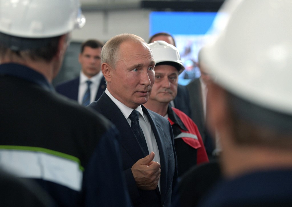 Putin posterga hasta 2030 su meta de reducir a la mitad la pobreza en Rusia