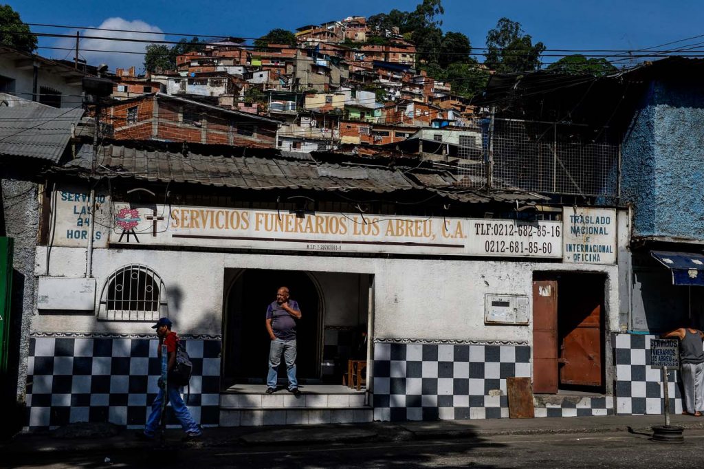 Los fallecidos en Venezuela por coronavirus “no pueden ser velados”