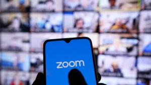 Zoom en la mira: El Senado de Rusia asoma la posibilidad de bloquear la App Zoom en todo el país