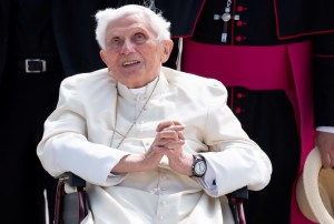 Estalla polémica en la Iglesia Católica: Benedicto XVI encubrió abusos cuando era arzobispo, según medios alemanes