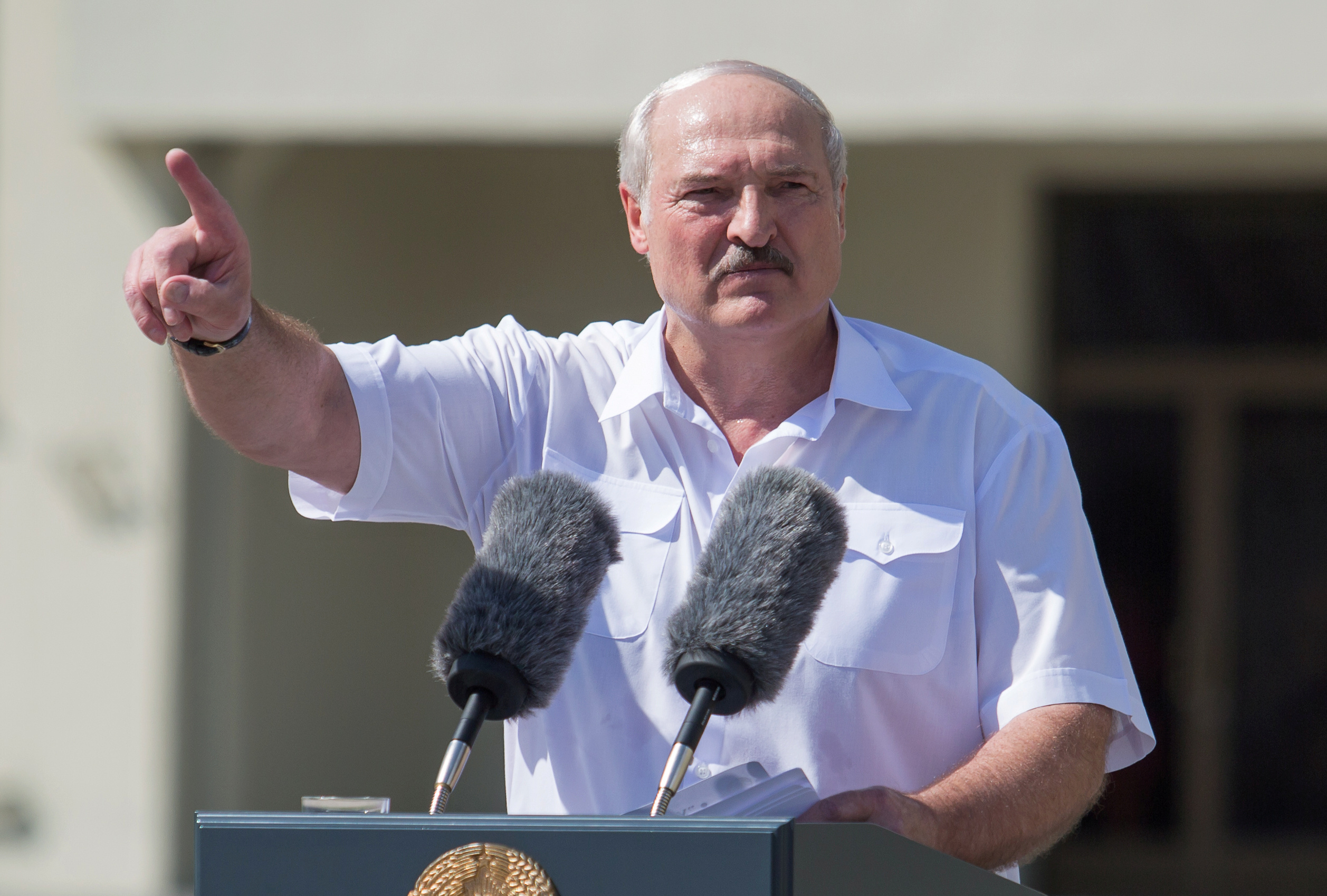 Lukashenko, dispuesto a compartir el poder pero no bajo la presión de las protestas