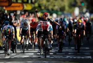 Todos los ciclistas que participan en el Tour Francia dan negativo a Covid-19