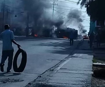 Se elevan las protestas en Nueva Esparta: Queman cauchos a metros del comando de la GNB #28Sep