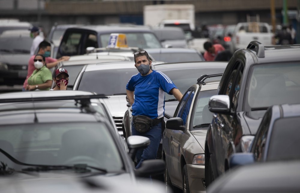 En Maturín, ciudadanos exigieron venta de combustible en semanas “radicales”