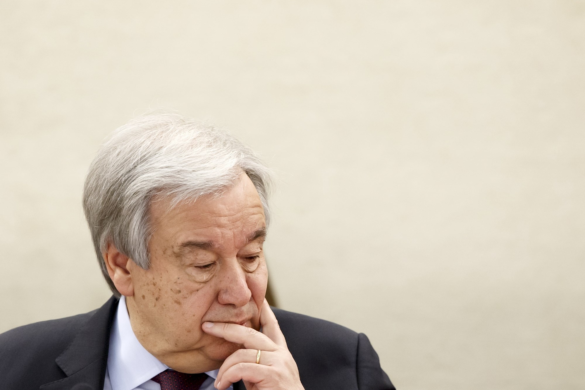 Guterres favorable a una “investigación independiente” sobre avión desviado por Bielorrusia