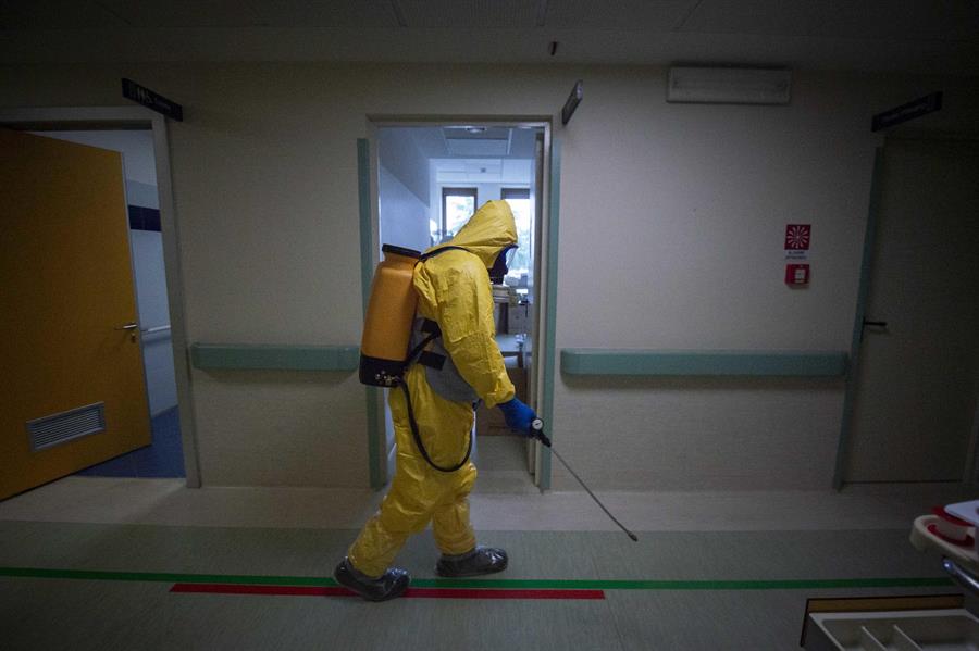 Hallan virus en las superficies de habitaciones de un hospital a pesar desinfección