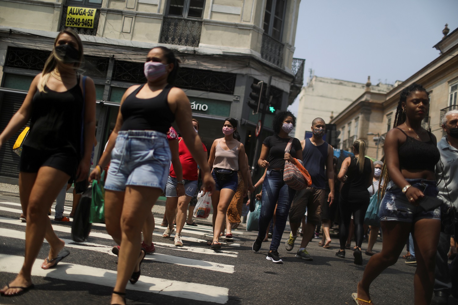 La pandemia acabó con la incipiente recuperación de salarios en América Latina