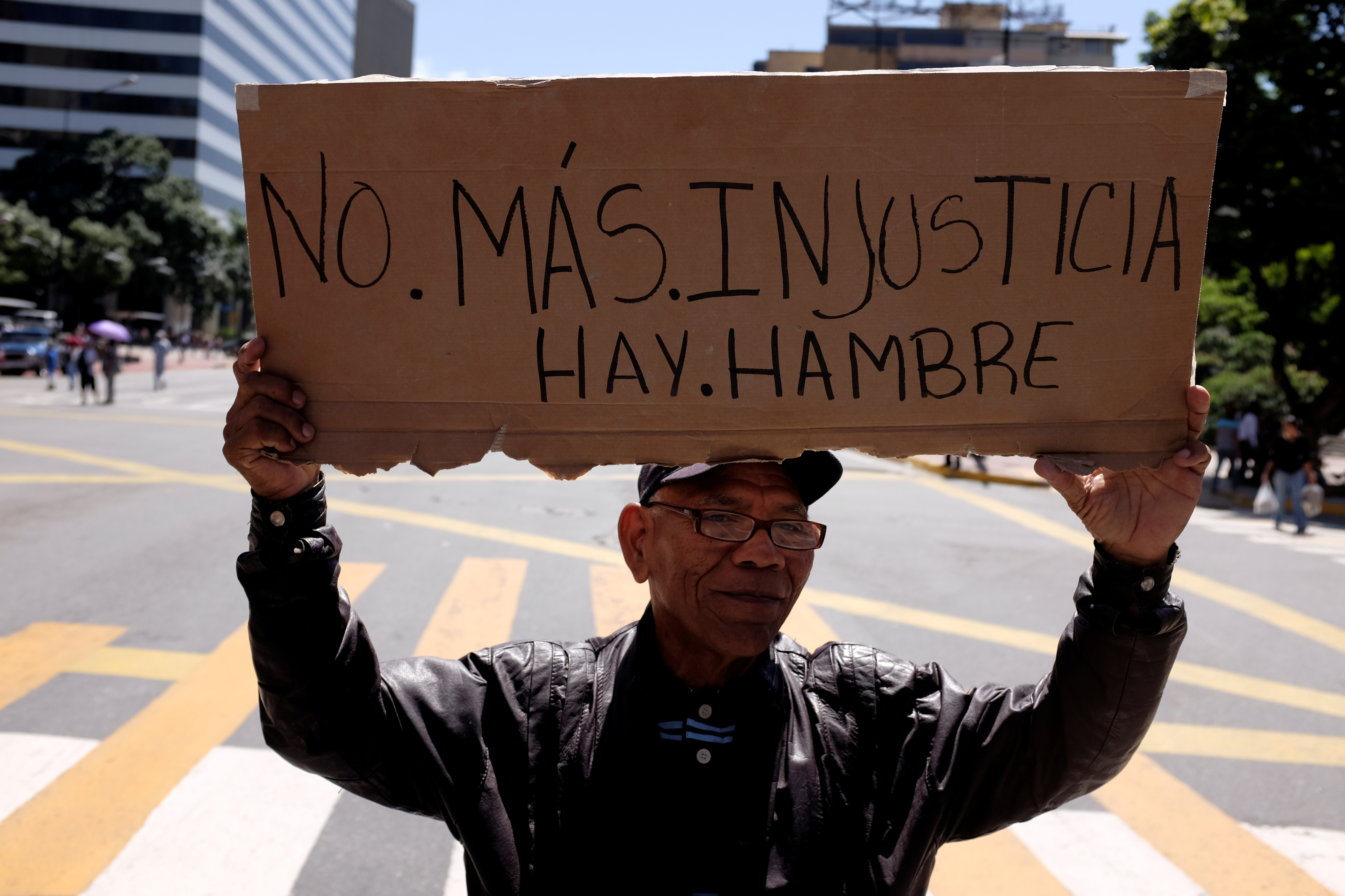 Cuando la pensión en Venezuela no alcanza ni para un medicamento