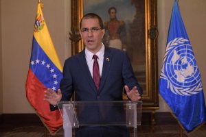 Arreaza “preocupado”, rechazó la inclusión de Cuba a la lista negra, olvidando los asuntos de Venezuela (Comunicado)