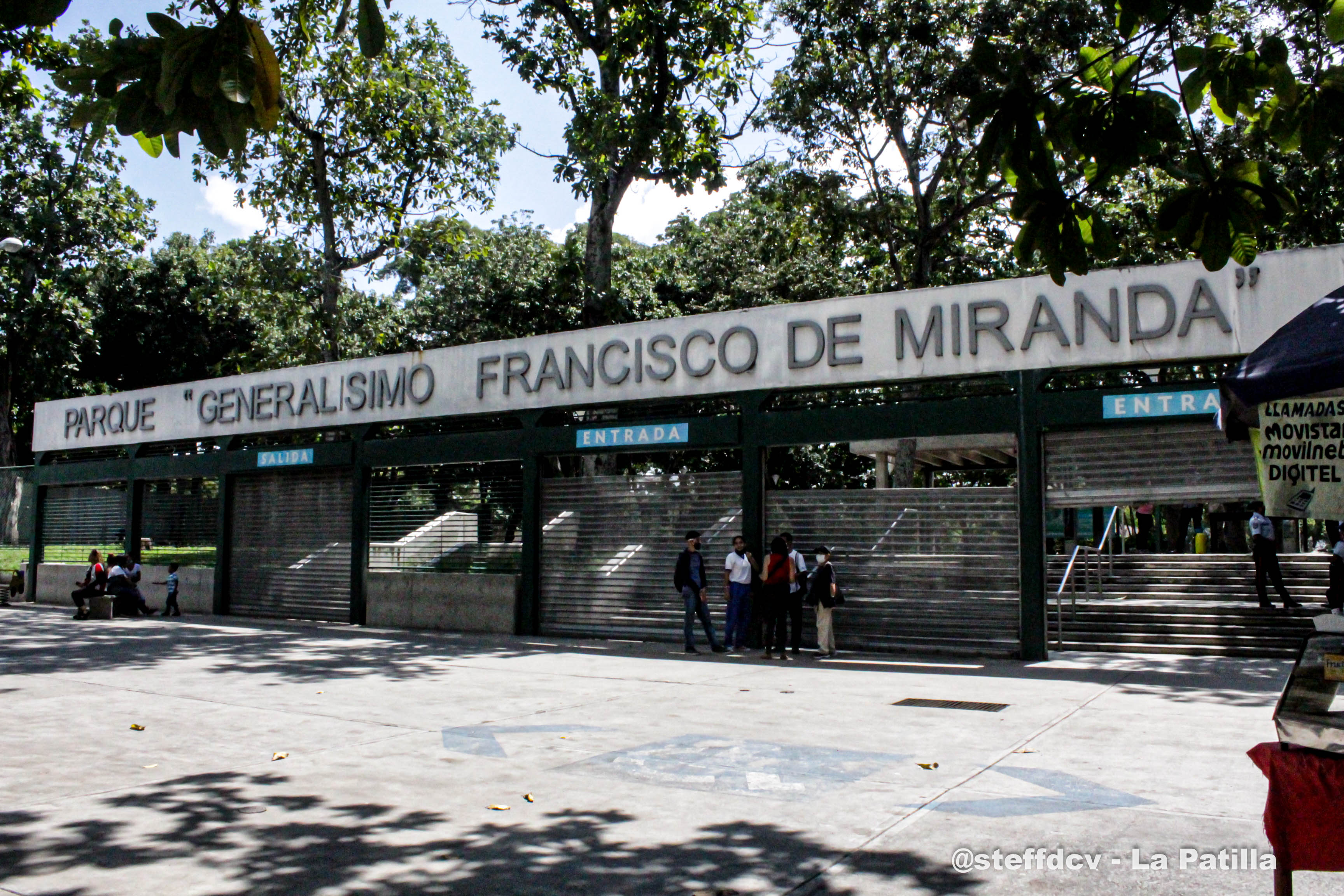 Horror en Parque del Este en Caracas: Invasión de ratas pone en riesgo a animales y empleados (VIDEO)