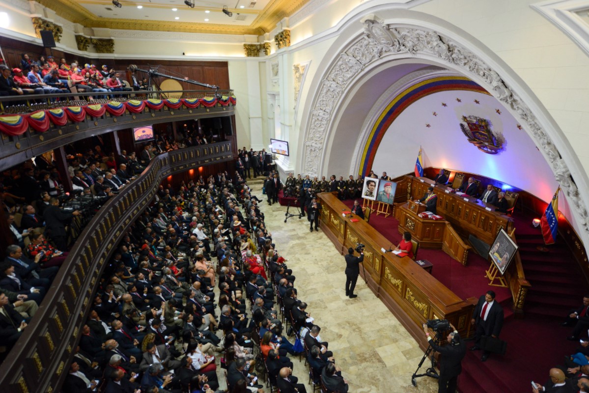 Especialista sobre “Ley Antibloqueo”: Maduro “busca ganar indulgencia con los órganos de justicia” (Video)