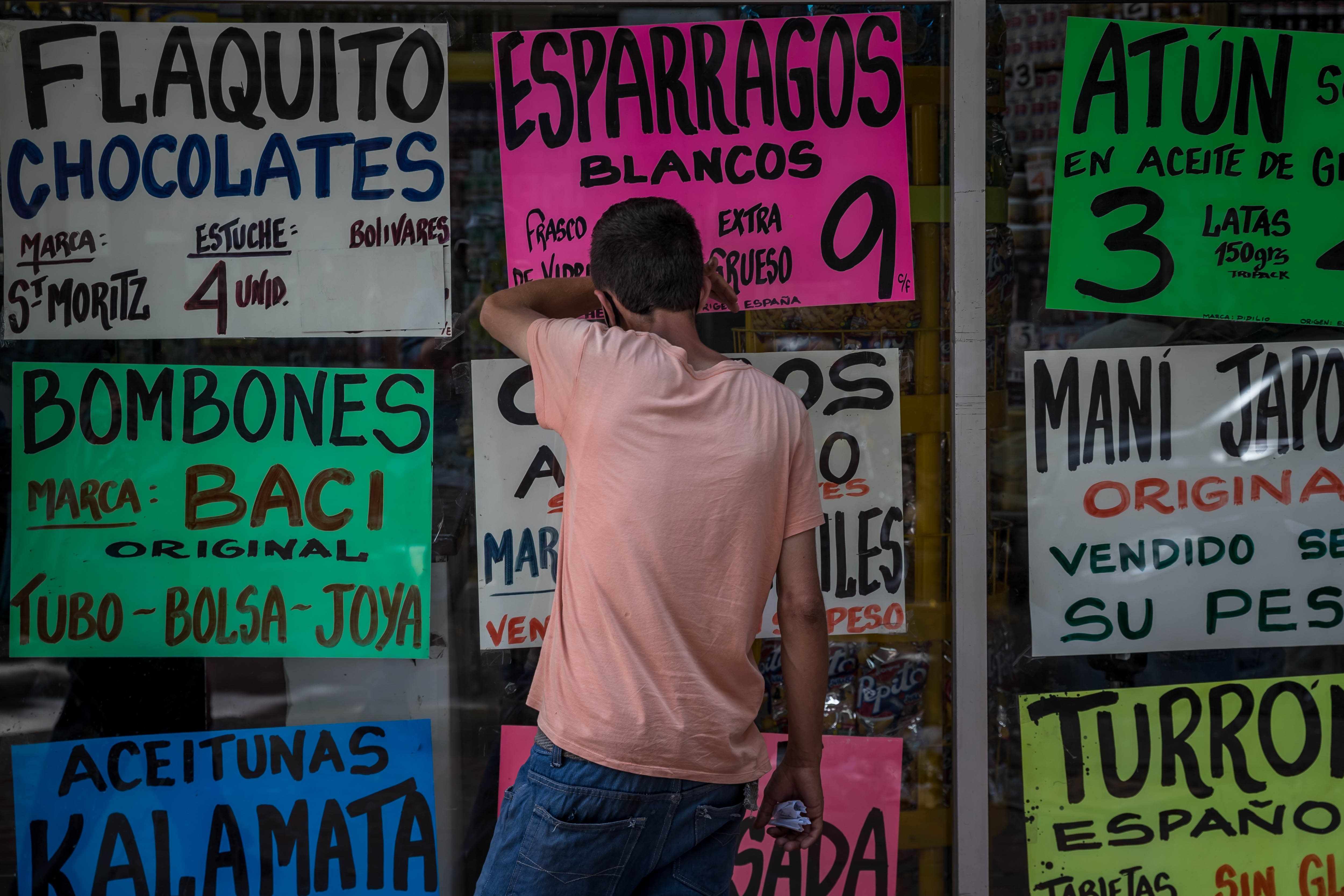 Comerciantes venezolanos aseguran que la nueva reconversión “no traerá soluciones”