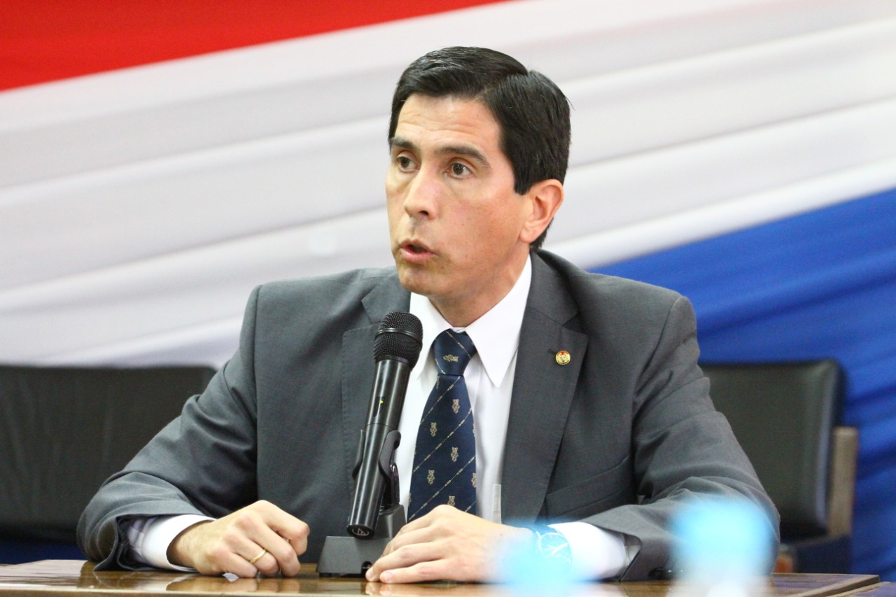Designaron a Federico González como nuevo canciller de Paraguay