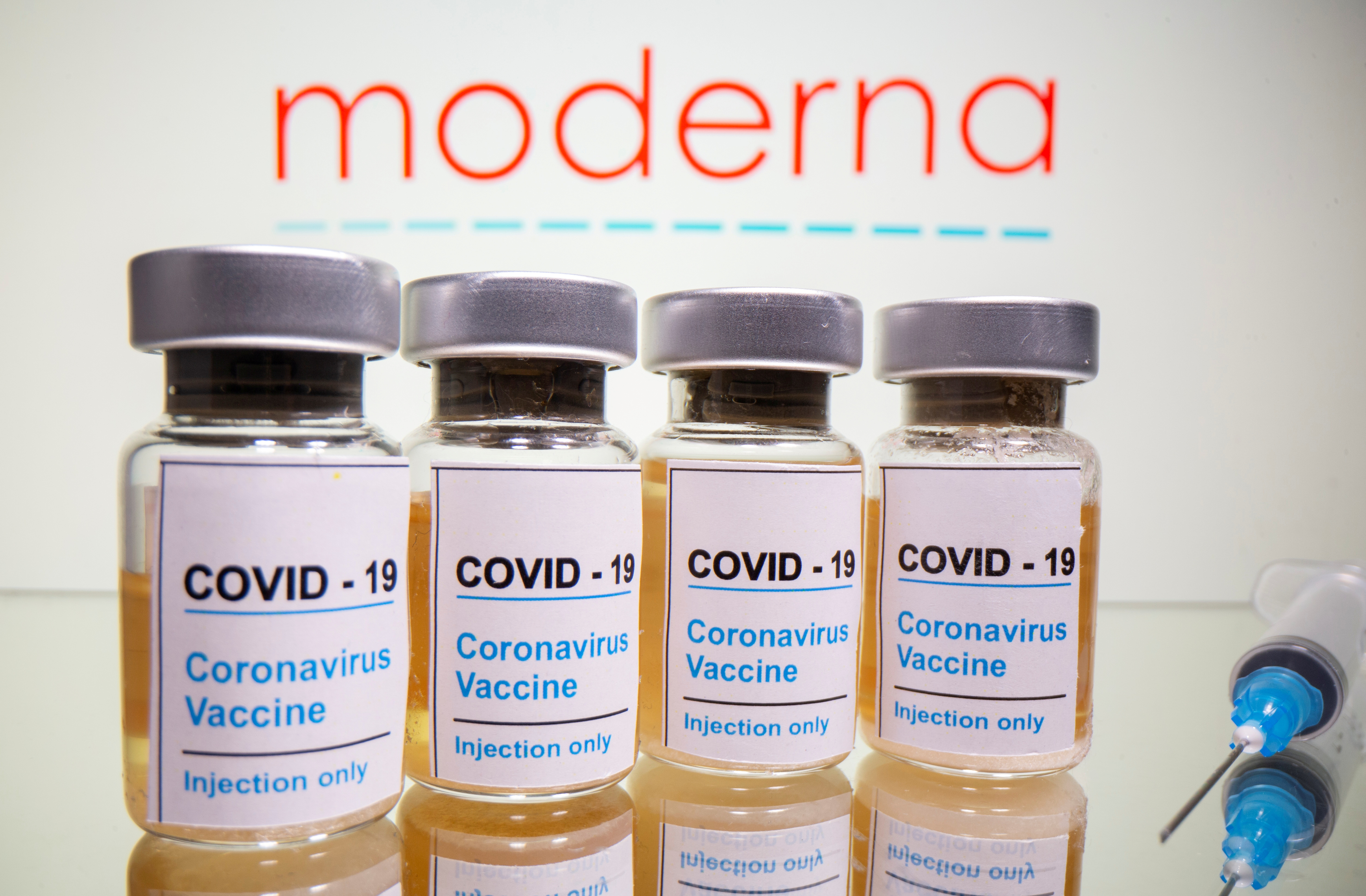 Moderna podría producir 500 millones de dosis de vacuna Covid-19 en 2021