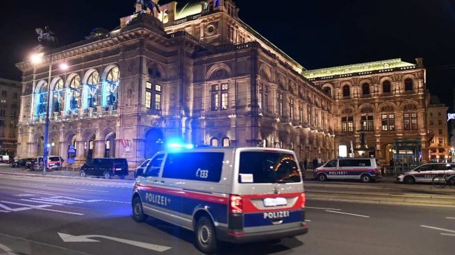Dudas e indignación en Austria por la salida anticipada de prisión del autor de atentado en Viena