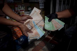 Luis Oliveros: El poder adquisitivo del billete de un millón de bolívares seguirá bajando