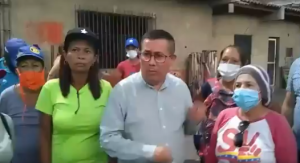 Funcionario de García Carneiro tuvo que admitir la entrega de perniles descompuestos (Video)