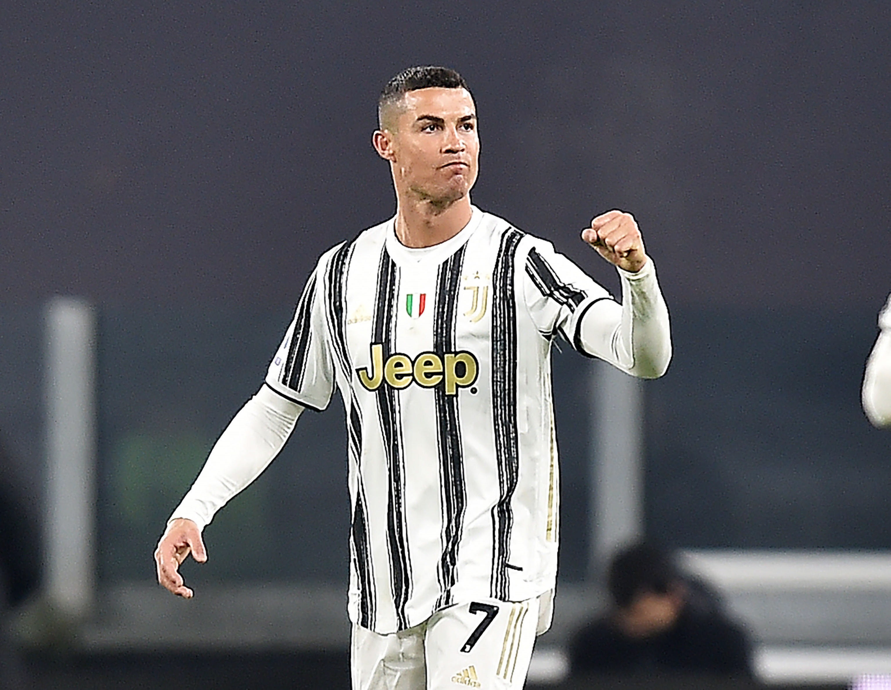 Cristiano Ronaldo, máximo goleador en Italia, tras lograrlo en Inglaterra y España