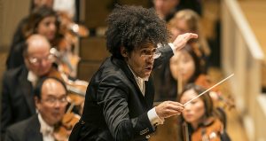 ¡ORGULLO! Venezolano será el primer sudamericano en dirigir la Orquesta Sinfónica de Montreal