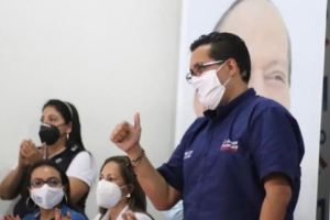 Juan Flores advirtió que la migración forzosa de venezolanos debe ser ejemplo para Ecuador