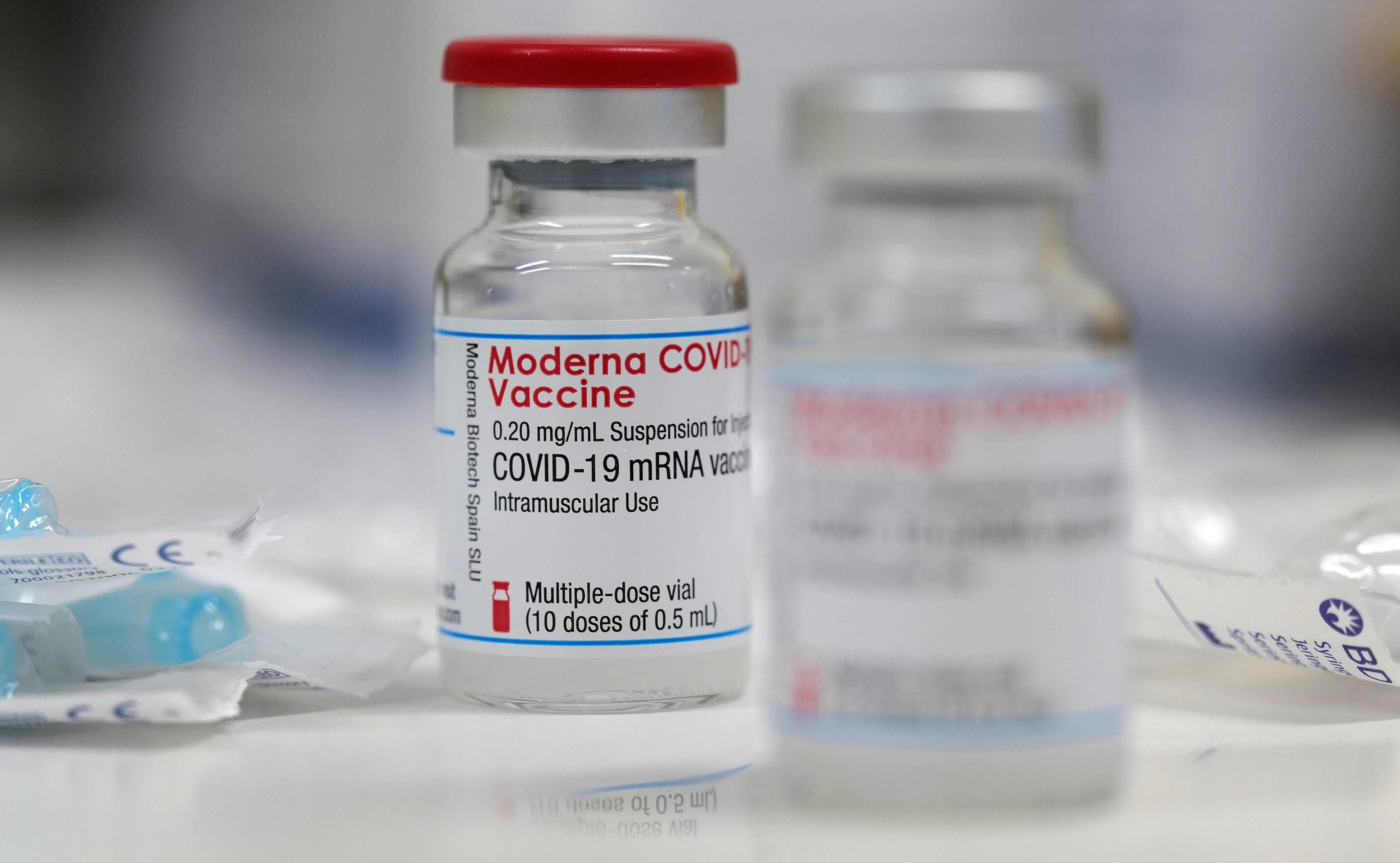 Consejo Alemán de Ética se opone a suavizar restricciones a quien haya recibido vacuna contra el Covid-19