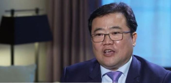 Exembajador que desertó de Corea del Norte teme por su familia: El castigo de Kim Jong Un es espantoso