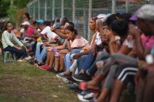 Trinidad y Tobago repatriará a 120 venezolanos en “situación irregular”