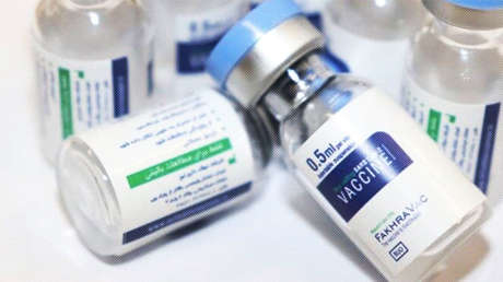 Irán presenta “Fakhra”, su propia vacuna contra el coronavirus