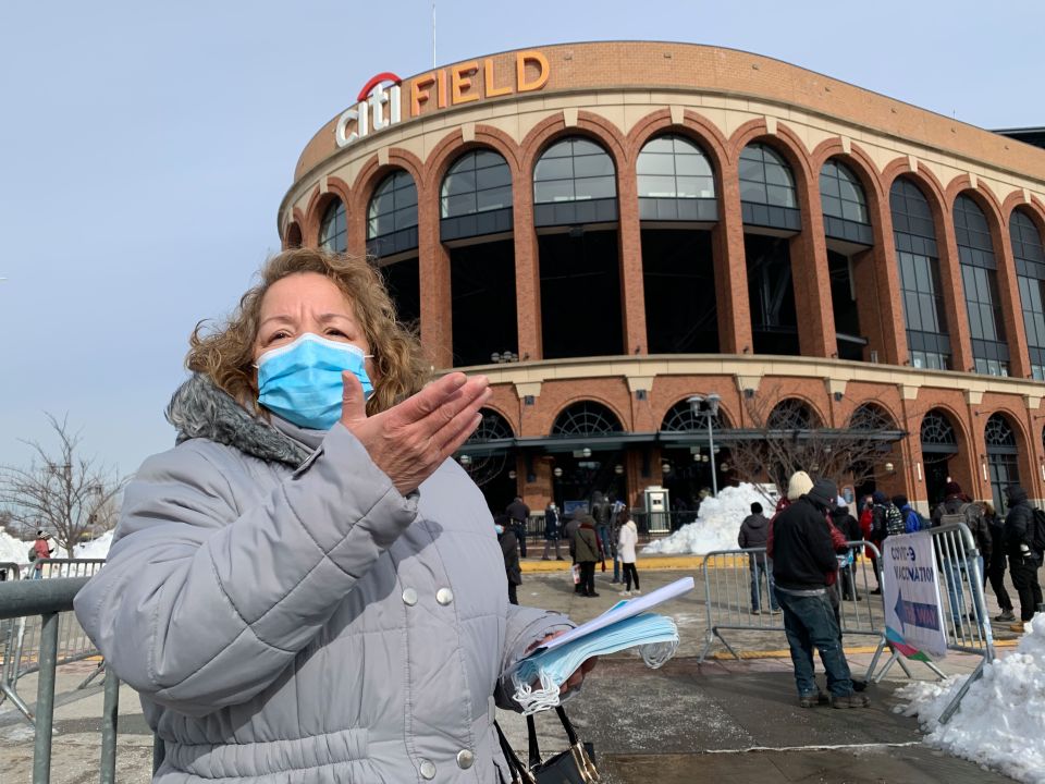 Encontraron un cadáver afuera de Citi Field, estadio de NY Mets actual centro de vacunación en Queens