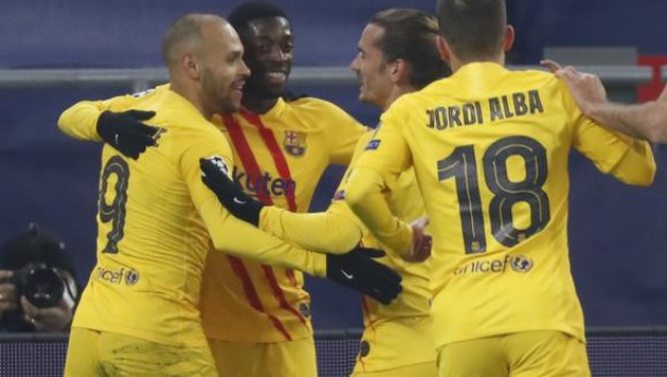 Entre la Copa y la Champions, el Barça hace los deberes en la Liga