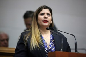 Nora Bracho: El régimen esclavista pisotea la dignidad de los trabajadores con aumentos de salarios de hambre