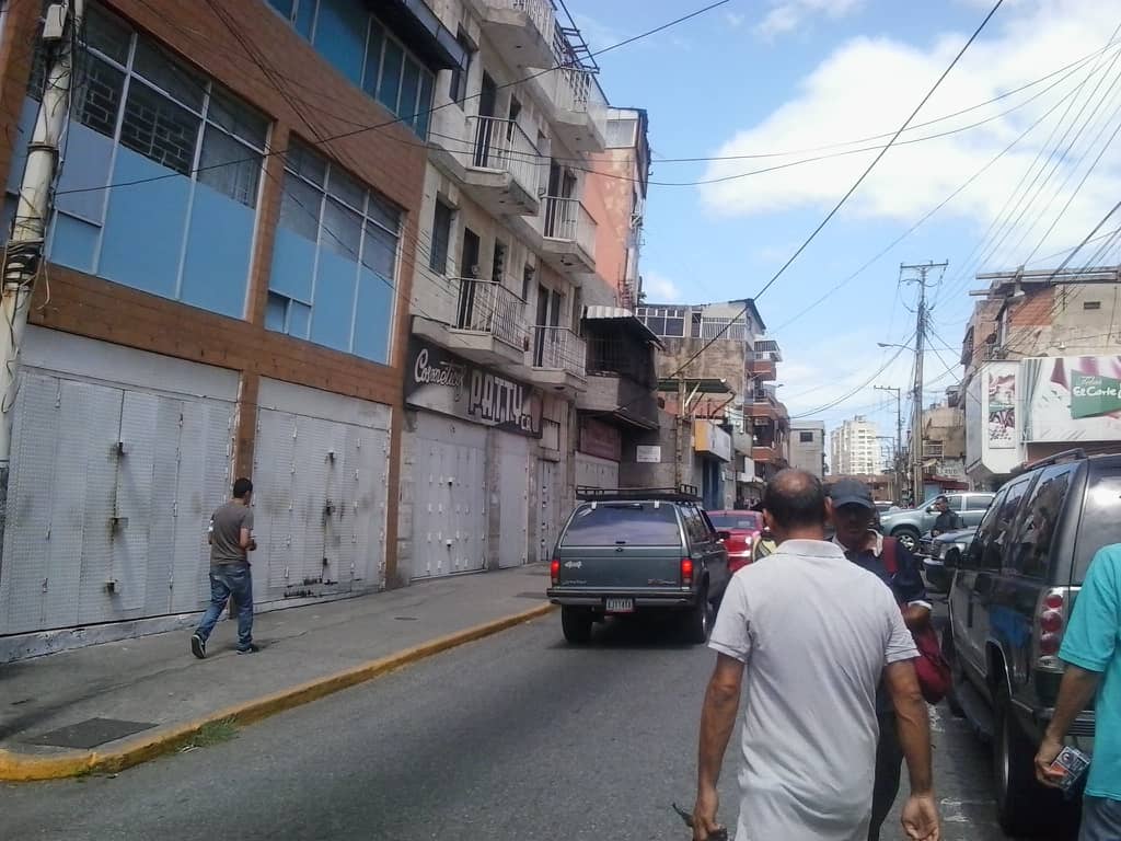 Estas son las restricciones y horarios de trabajo en La Guaira durante la “cuarentena radical”