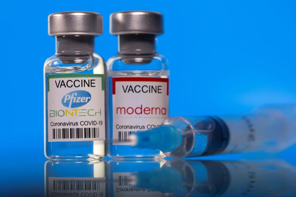 Moderna considera necesaria una tercera dosis de su vacuna por la variante Delta (Video)