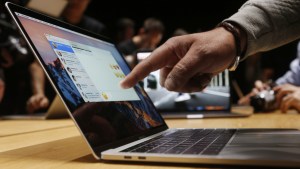 Justicia de EEUU dictaminó que Apple vendió a sabiendas MacBooks con pantallas defectuosas