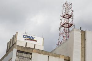 Doble corte de fibra óptica de Cantv dejó sin servicio ABA a varias zonas del país