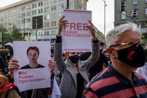 Las claves sobre el secuestro de un avión en Bielorrusia para detener a un periodista opositor
