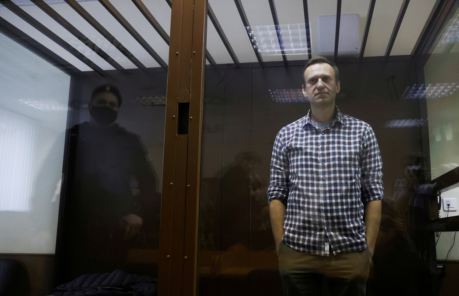 Navalni anuncia que lo trasladarán a una prisión de alta seguridad