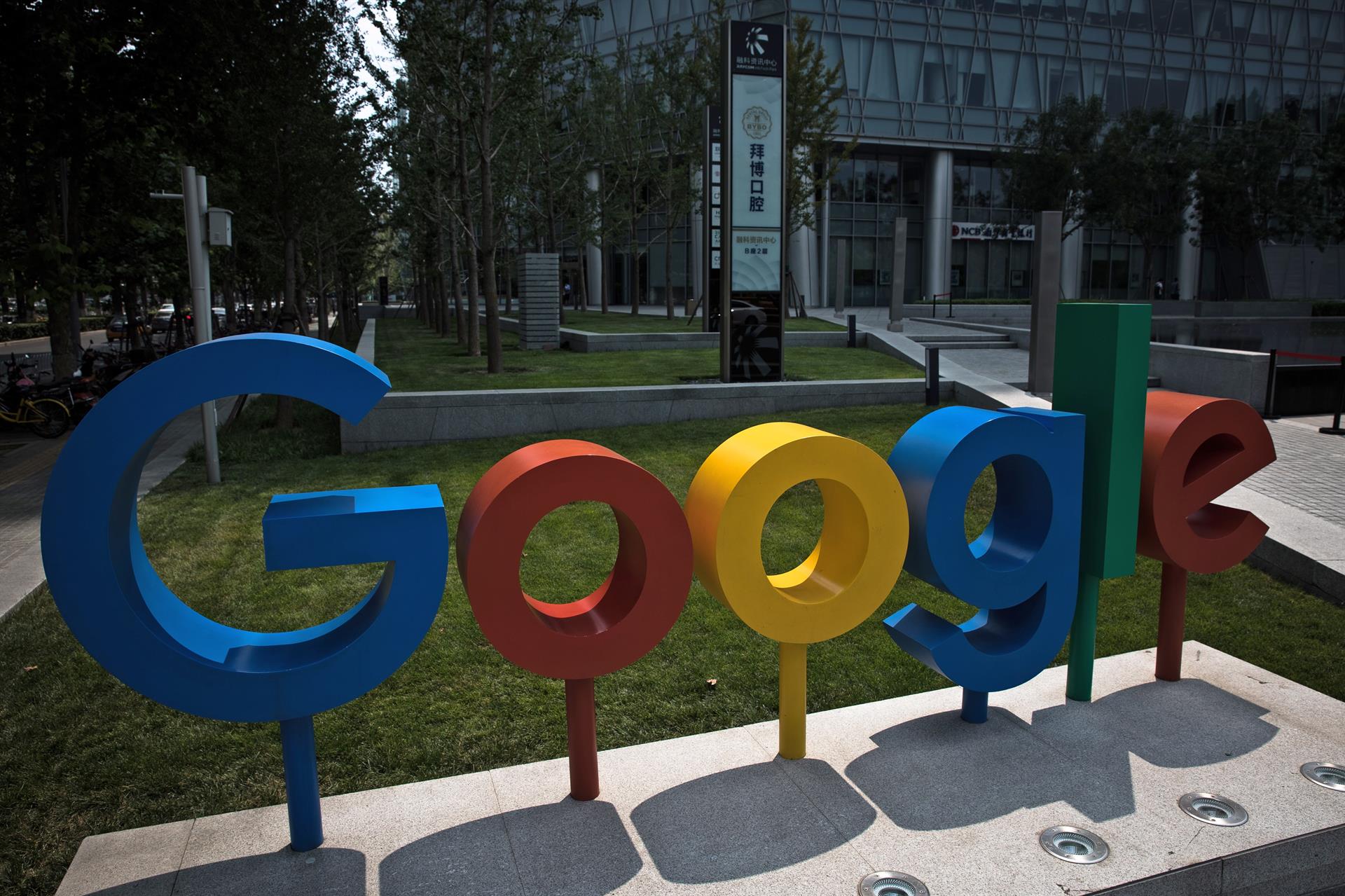 Rusia volvió a multar a Google por no eliminar contenido “ilegal”