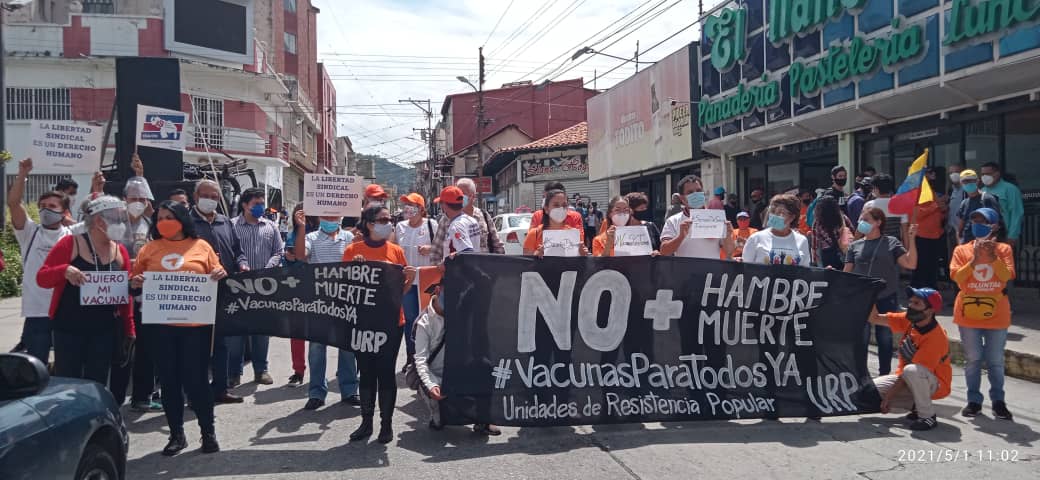 Trabajadores protestan en Mérida por condiciones laborales y exigen vacunación masiva #1May (Imágenes)