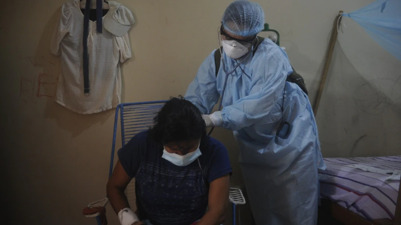 Un Brasil castigado por la pandemia superó los 17,5 millones de contagios