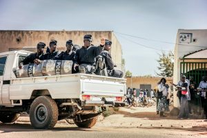 Varios policías muertos tras una emboscada en Burkina Faso