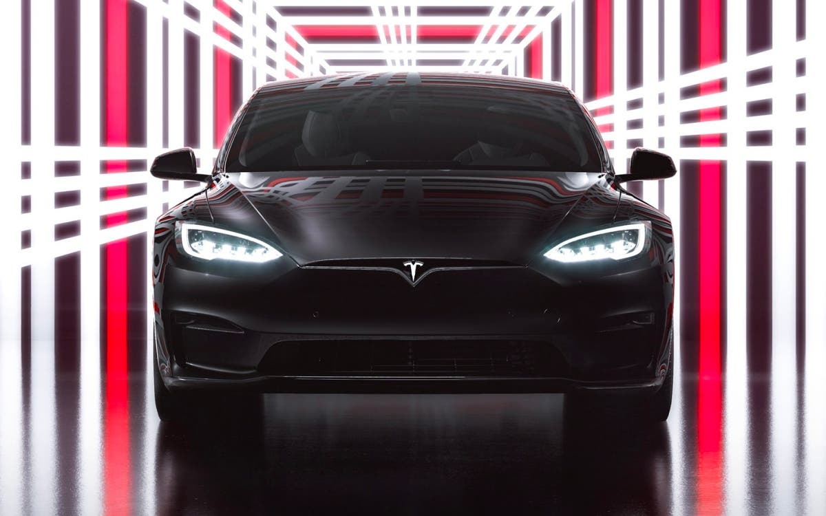 ¡BRUTAL! Así se experimenta la aceleración del Model S Plaid de Tesla desde su interior (VIDEO)