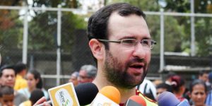Brian Fincheltub: Alianzas del régimen donde entregaron Apure a la guerrilla y Caracas a las bandas