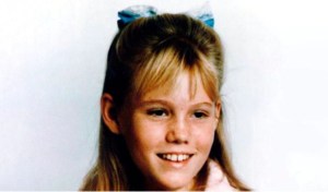 La terrorífica historia de un secuestro: Un pedófilo la raptó, la sometió durante 18 años y tuvieron dos hijas
