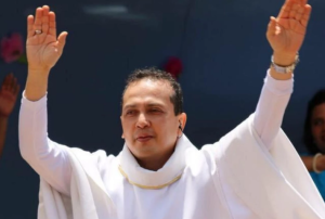 En Colombia, sacerdote fue capturado por supuesto abuso sexual a mujeres