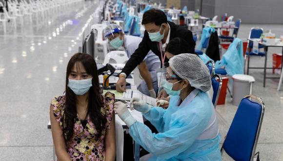 Tailandia defiende mezcla de vacunas contra el Covid-19, pese a las advertencias de la OMS